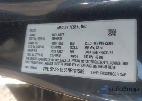 2022 Tesla Model 3 Long Range Dual Motor All-Wheel Drive z USA, uszkodzony, nr VIN 5YJ3E1EB0NF181589